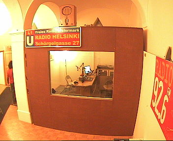 Livebild Webcam Studioeinbau 'radio helsinki' (1 Minuteninterval)